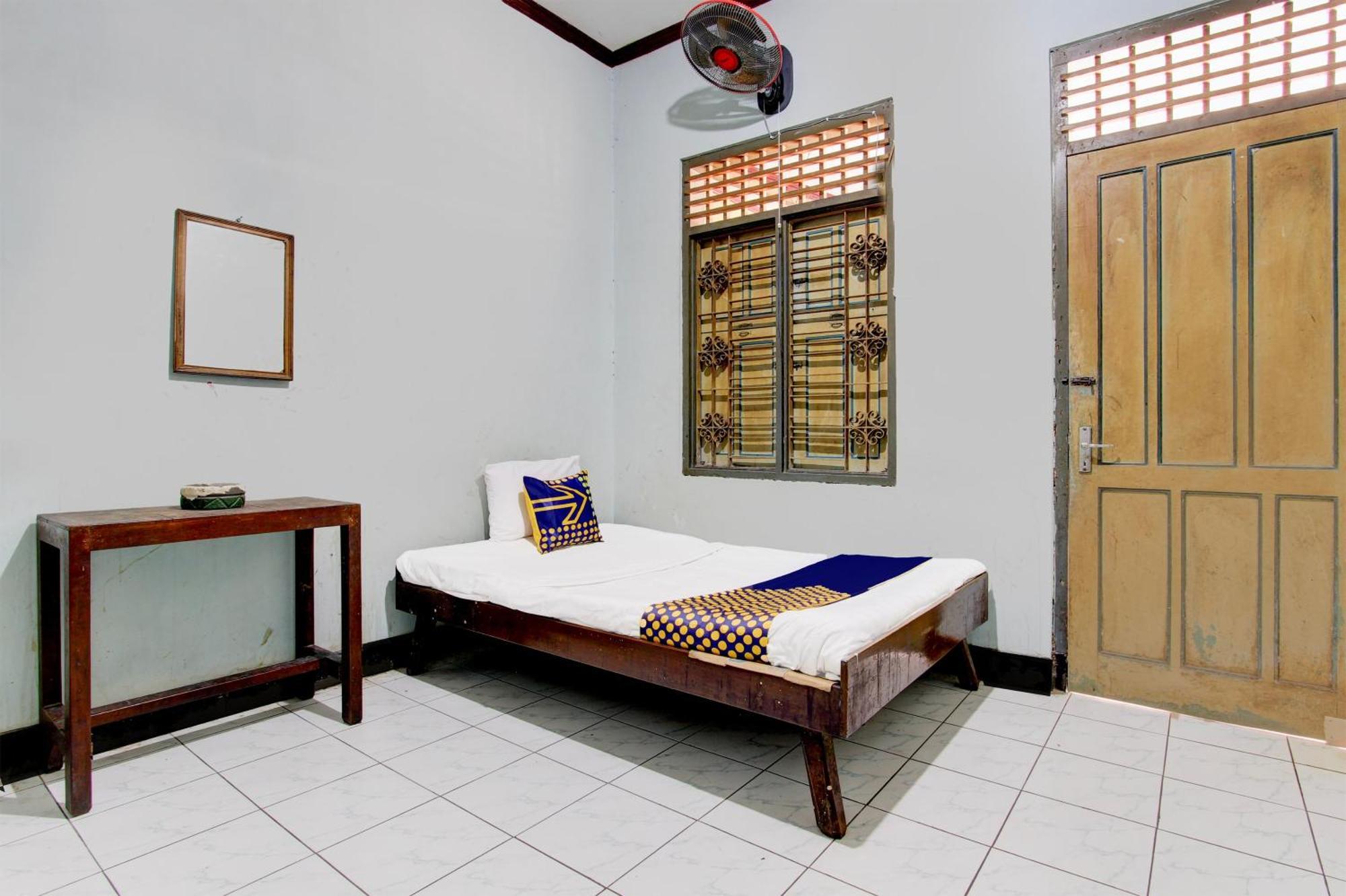 Spot On 94085 Hotel Agung Purwokerto Zewnętrze zdjęcie